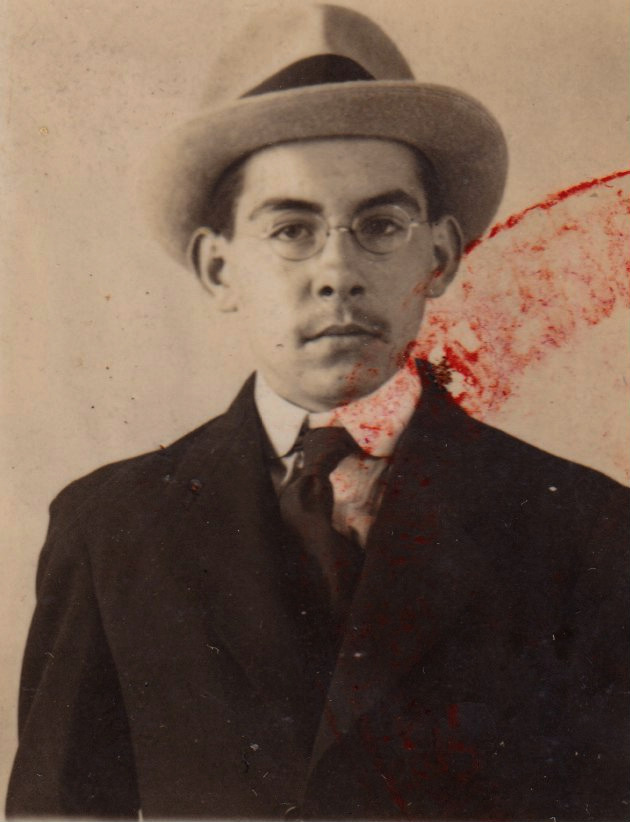 Photo d'identité de Claude, vers la fin de la 1° guerre mondiale